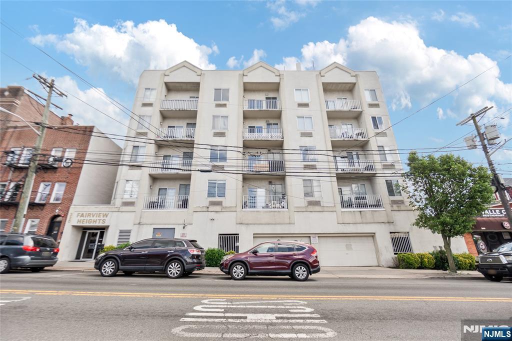 320 Anderson Avenue 2A - Photo 1