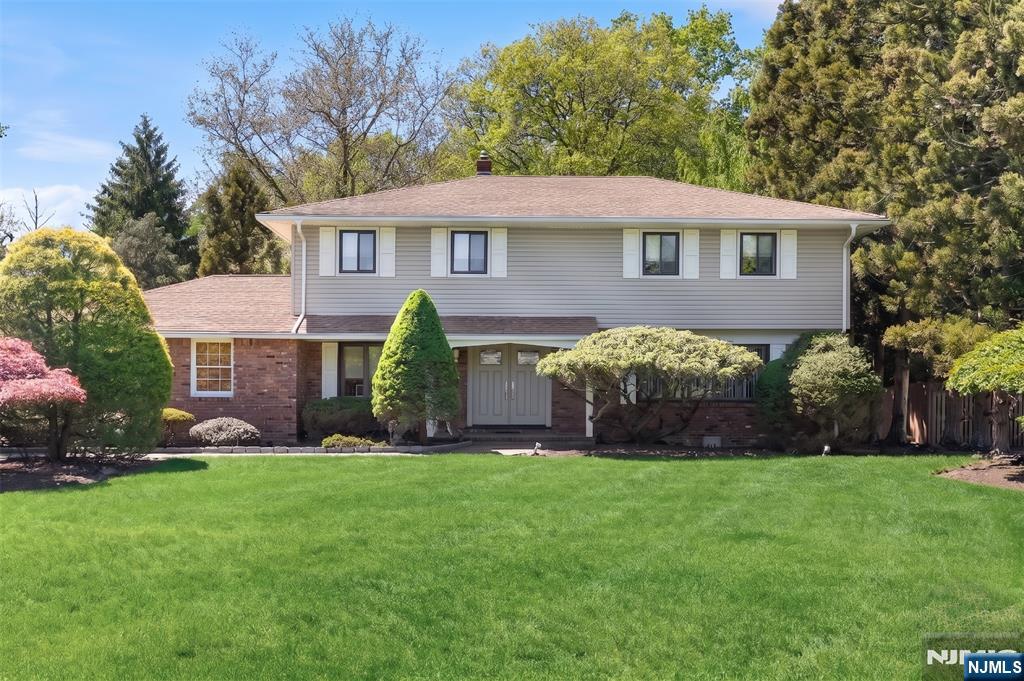 25 Maria Drive - Photo 1