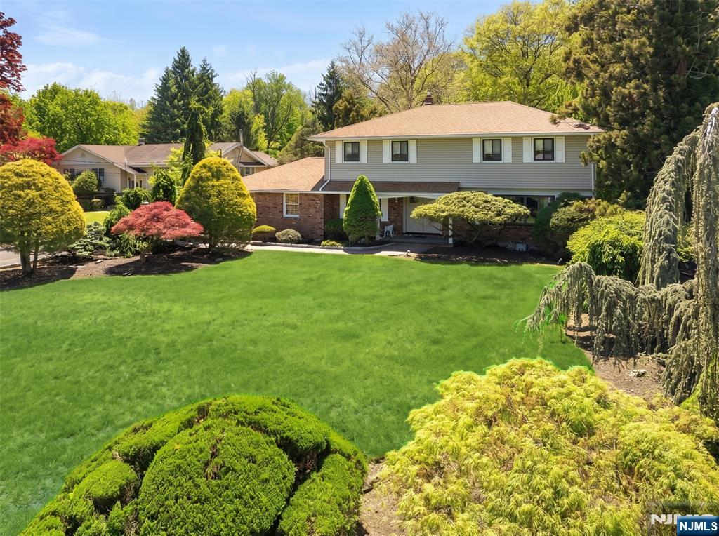 25 Maria Drive - Photo 2