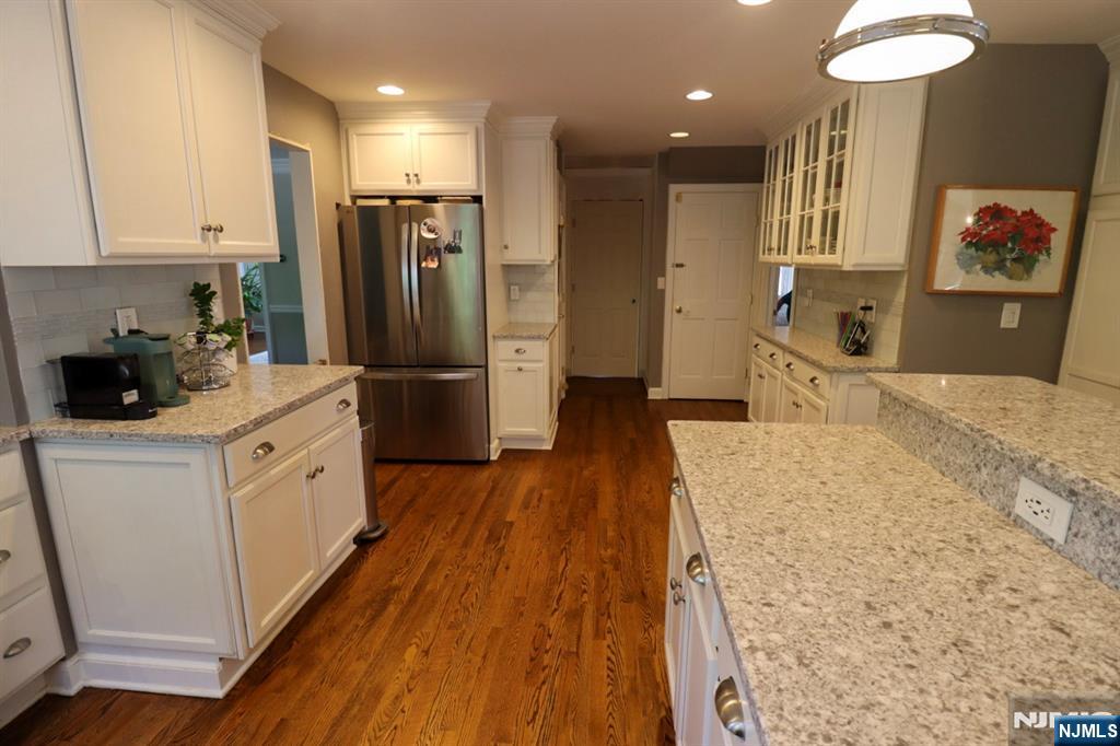 53-59 Bellevue Avenue — photo 11