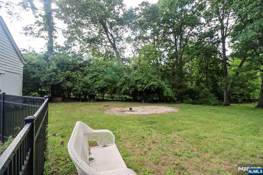 53-59 Bellevue Avenue — photo 46