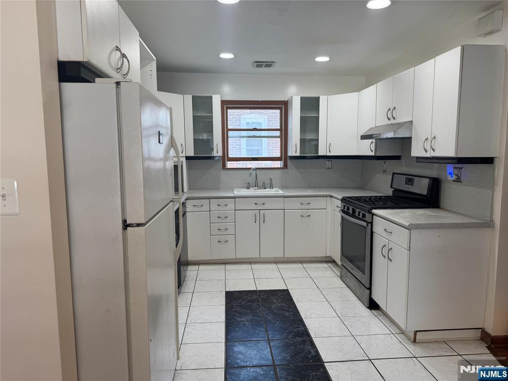 111 Wessington Avenue - Photo 3
