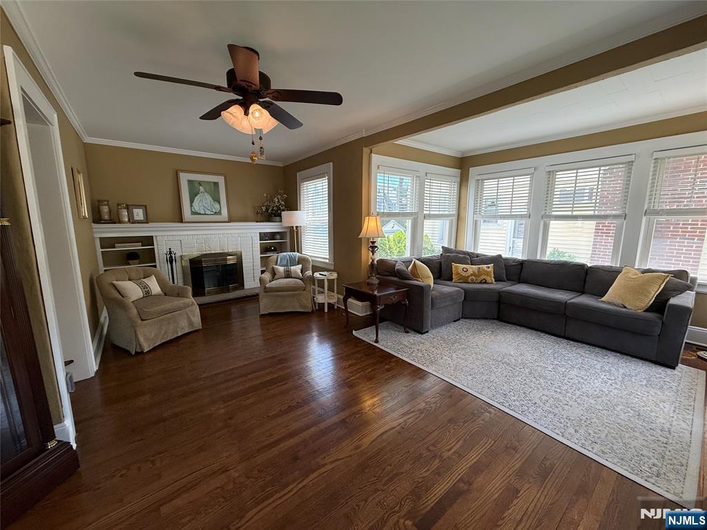 354 Demarest Avenue - Photo 5