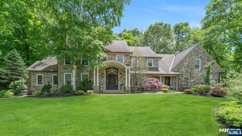 3 Rolling Ridge Drive - Photo 1