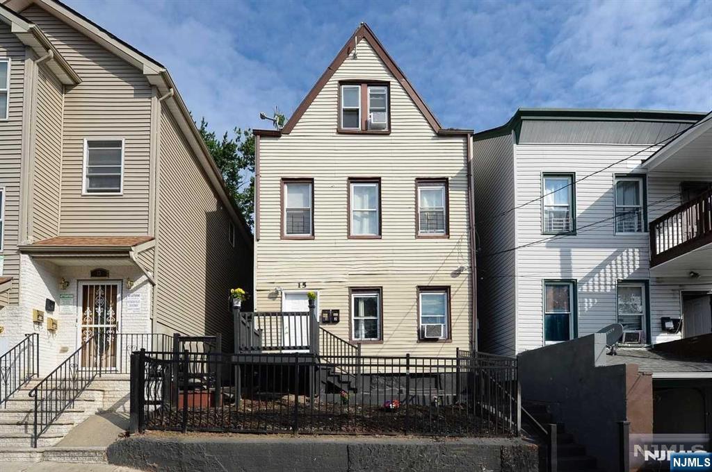15 3rd Street - Photo 1