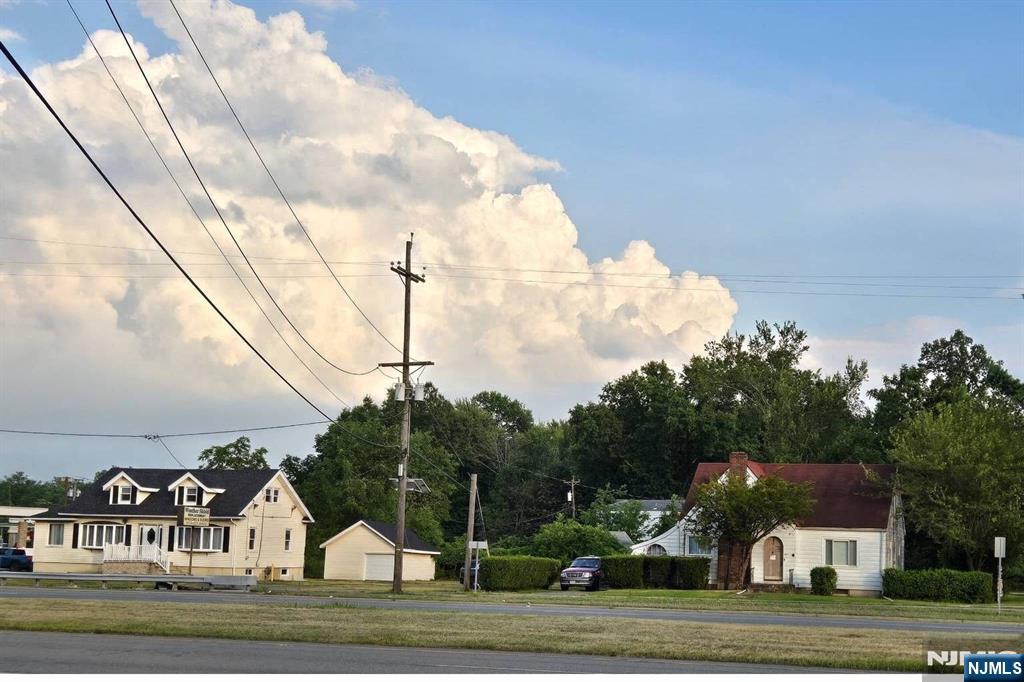 584-588 US Highway 46, Fairfield NJ — listing photo