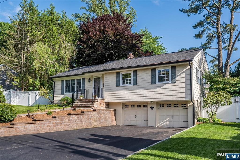 14 Clifford Drive - Photo 2