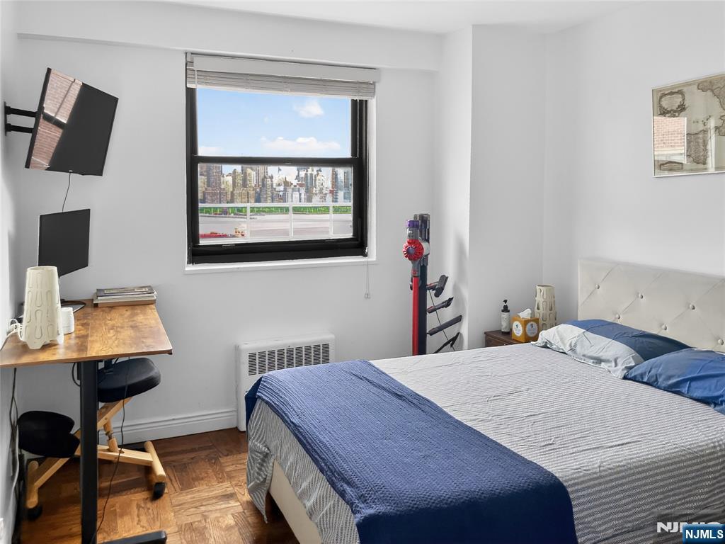 6515 Boulevard East #9J