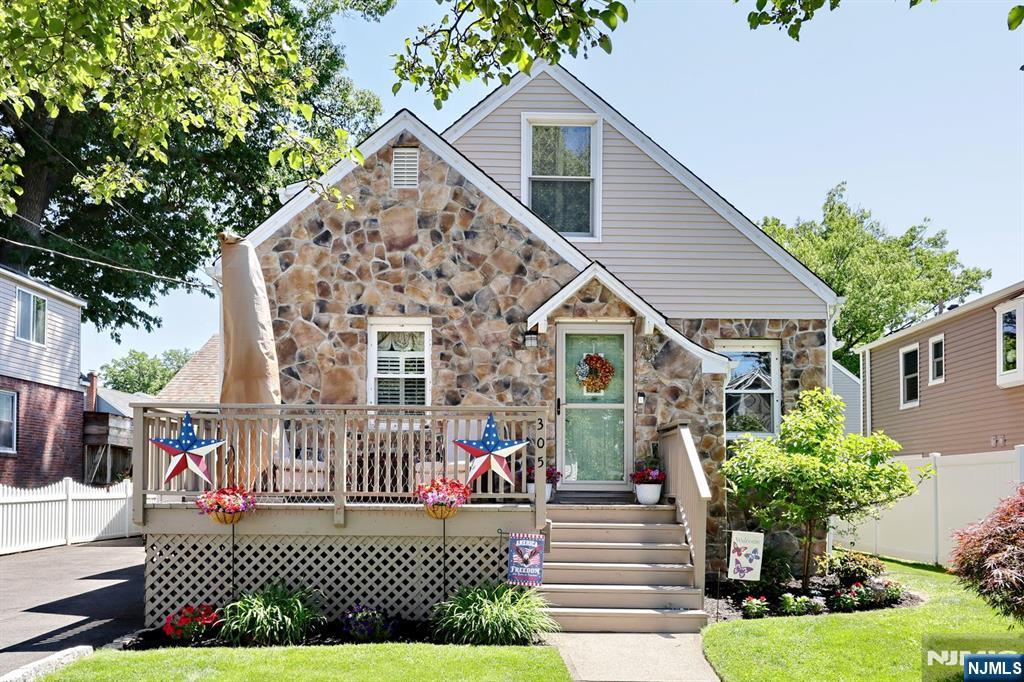 305 Depew Street - Photo 1