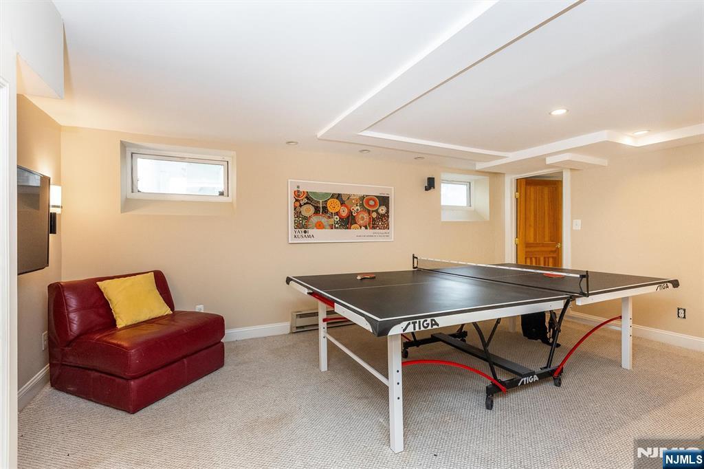 85 Hawthorne Avenue — photo 40