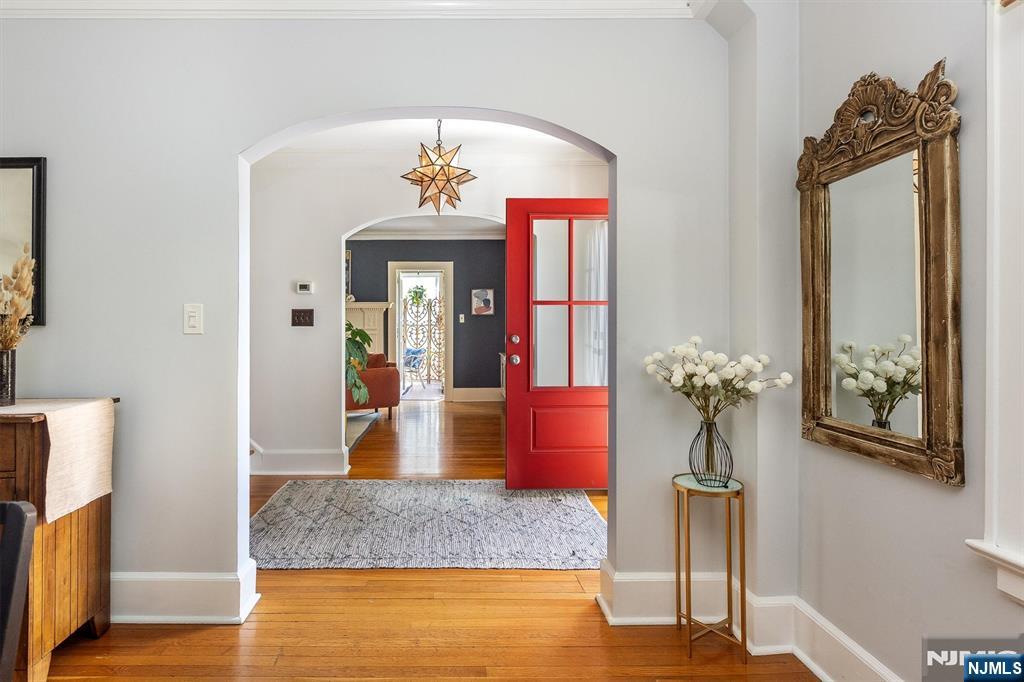85 Hawthorne Avenue - Photo 5