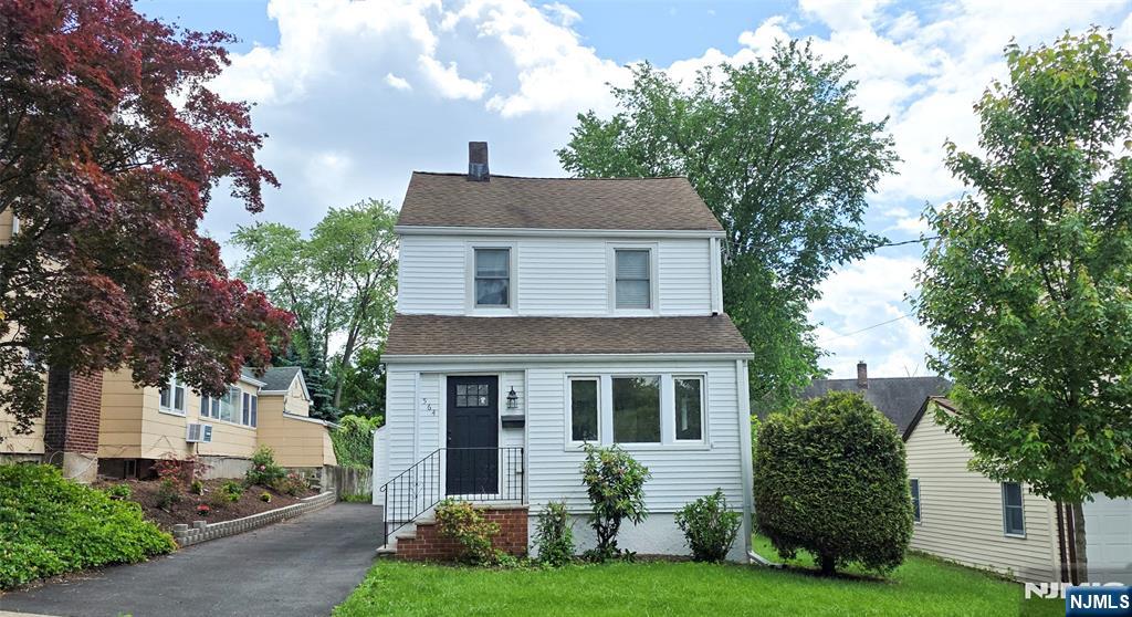 564 Maple Avenue, Teaneck, NJ 07666 Listing Photo  43