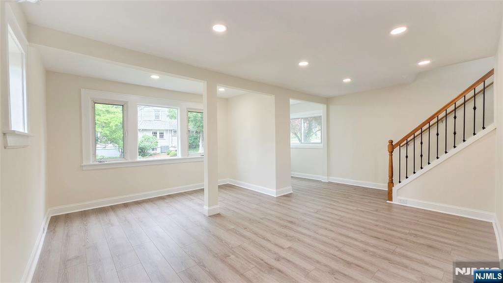 564 Maple Avenue, Teaneck, NJ 07666 Listing Photo  6