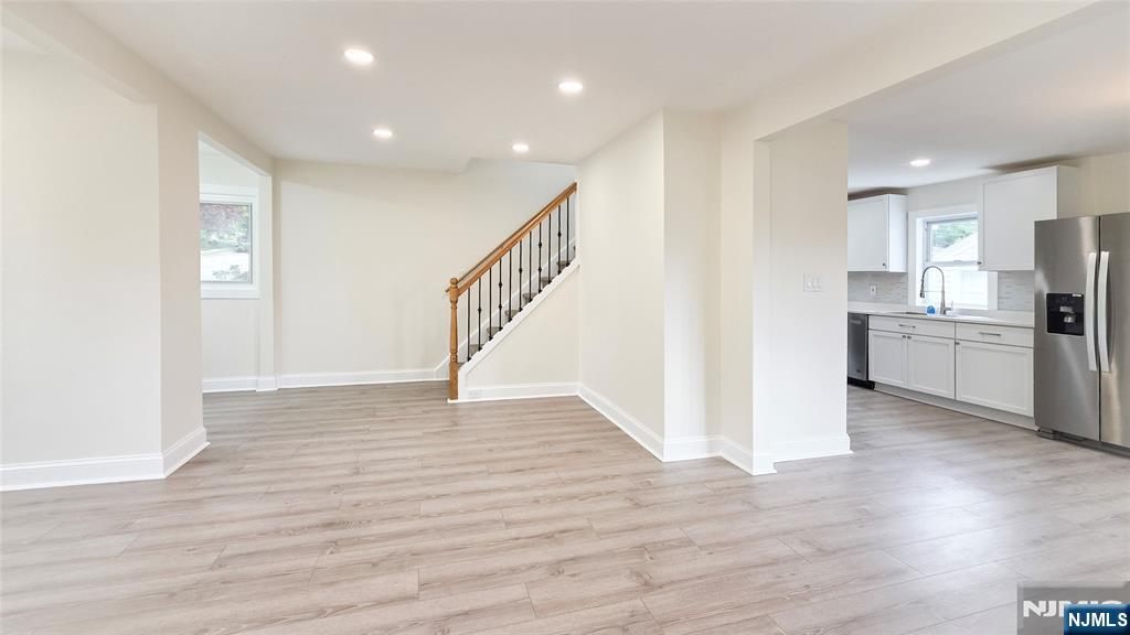 564 Maple Avenue, Teaneck, NJ 07666 Listing Photo  8