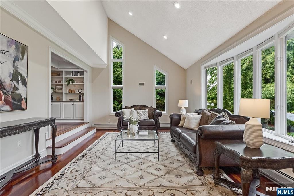 31 Forest Hills Way - Photo 2