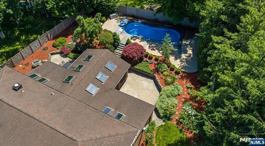 31 Forest Hills Way — photo 37