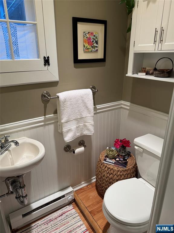 1st floor powder room