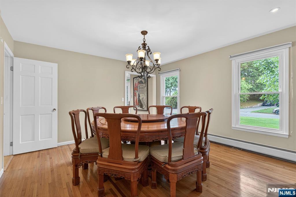 559 Wayne Drive — photo 14
