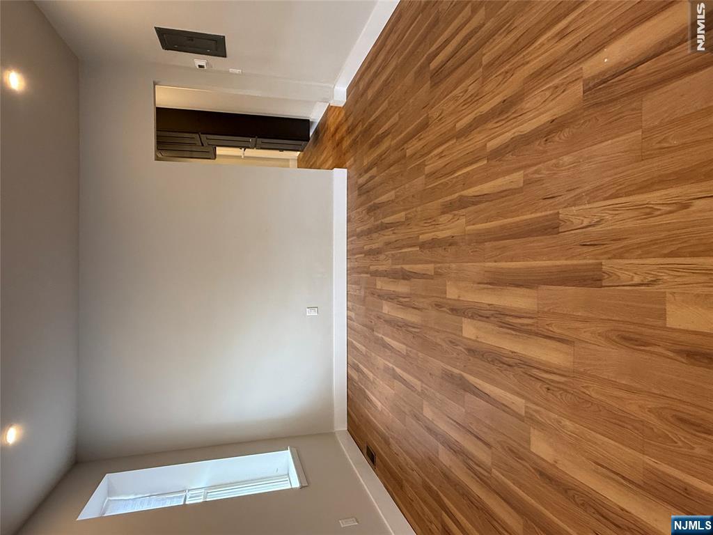 58 Market Street - Photo 2