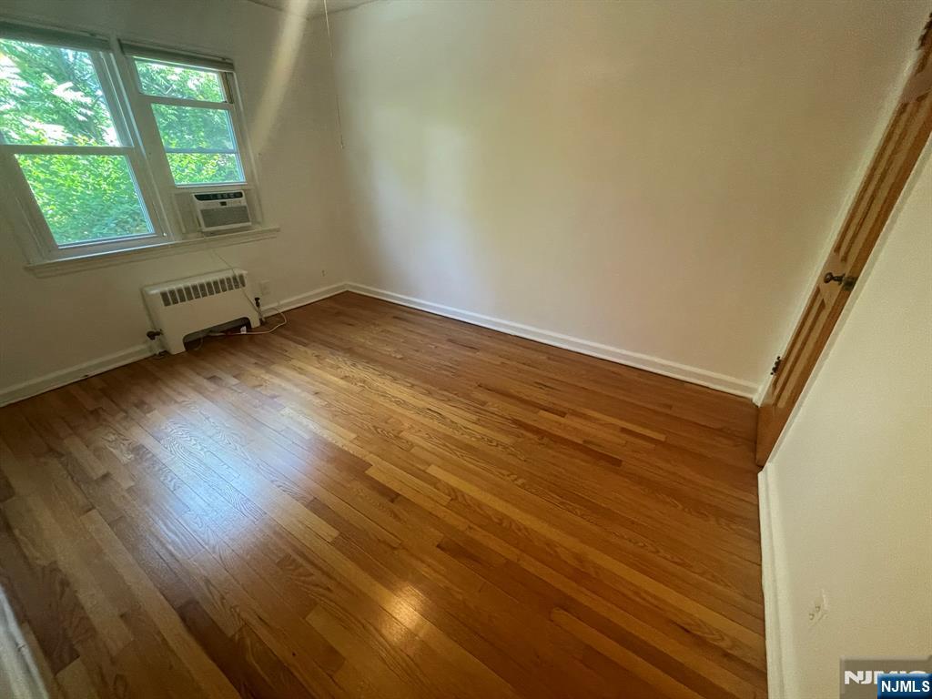 151 E Palisade Avenue #B-5