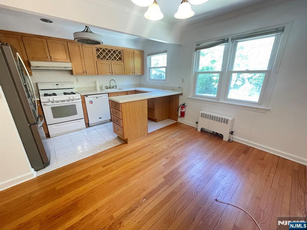 151 E Palisade Avenue #B-5