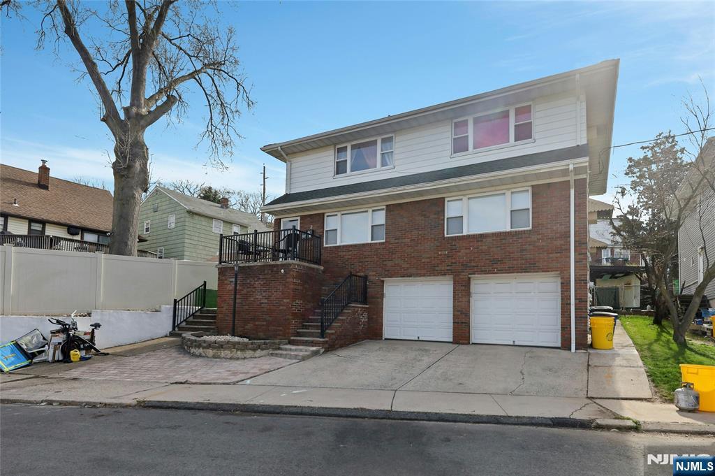 2 Carlen Court 1 - Photo 2