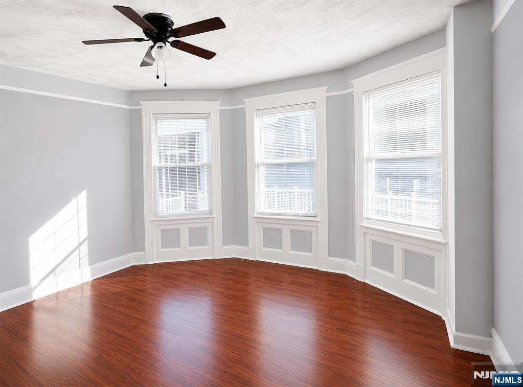 869 17th Street 867 - Photo 3