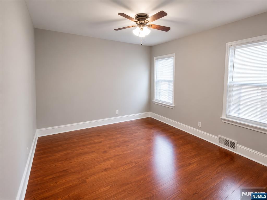 869 17th Street 867 - Photo 4