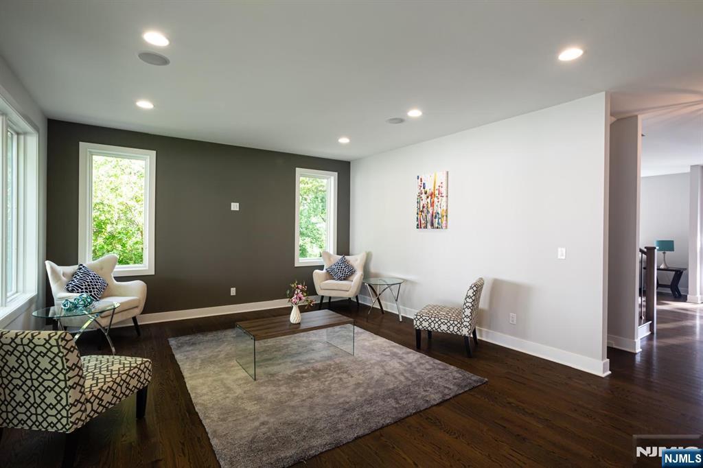 199 9th, Cresskill, NJ 07626 Listing Photo  7
