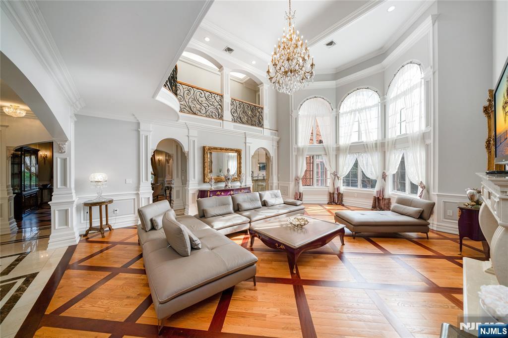 2 Euclid Road