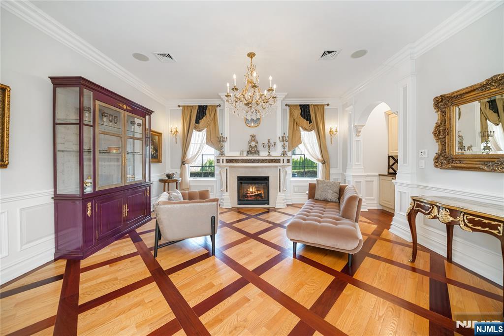 2 Euclid Road