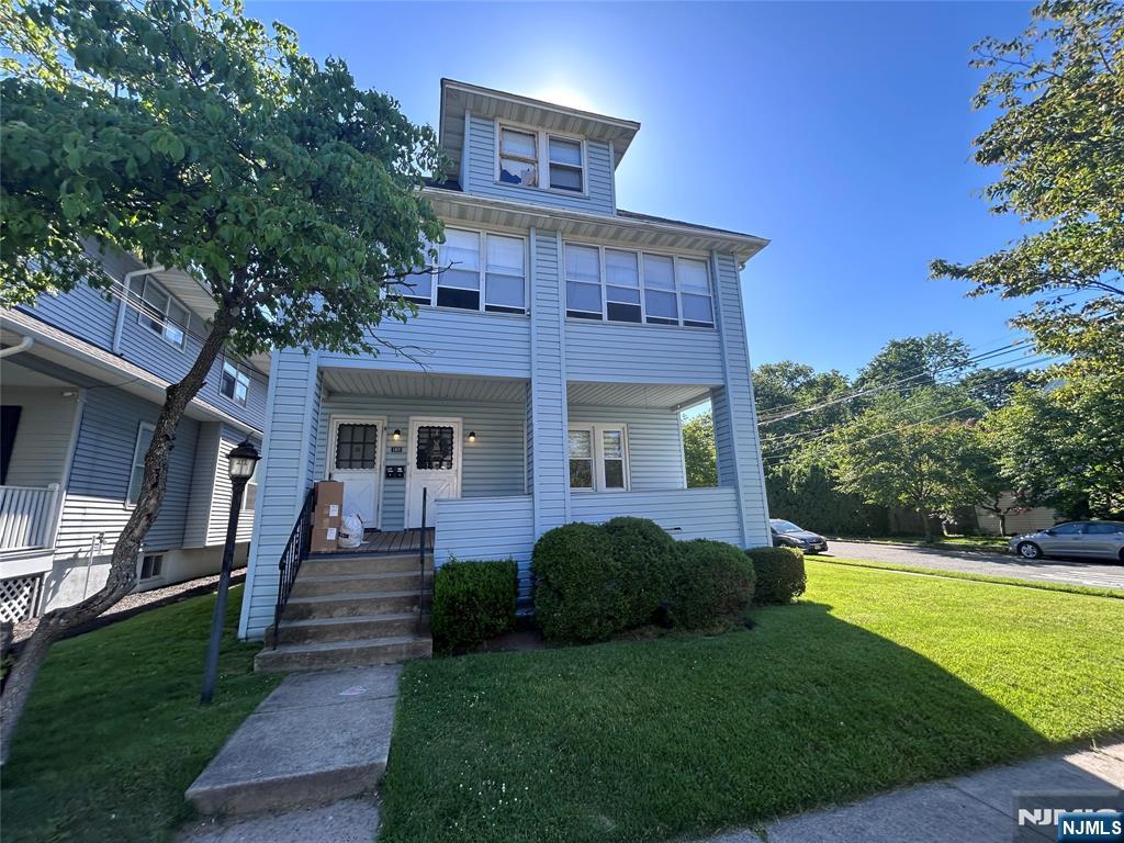 149 3rd Avenue - Photo 3