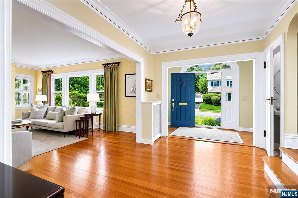 120 Buckingham Road - Photo 4