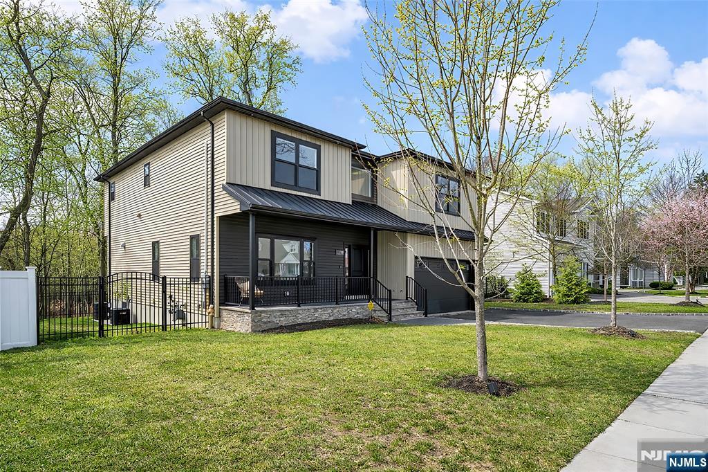 129 Rivervale Road - Photo 2