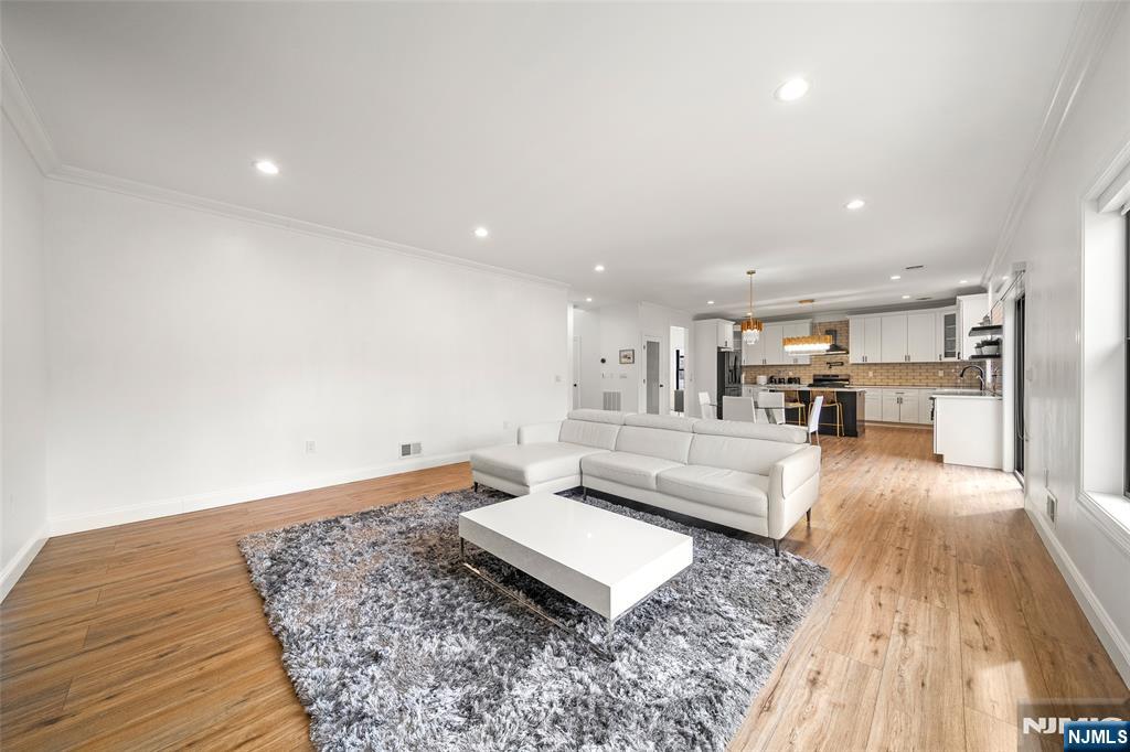 129 Rivervale Road
