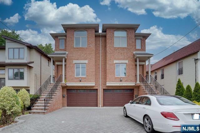 415 Westview Place - Photo 1