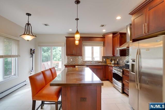 415 Westview Place - Photo 5