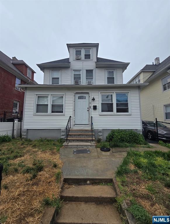 9 White Terrace - Photo 2