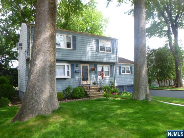 61 Aladdin Avenue - Photo 3