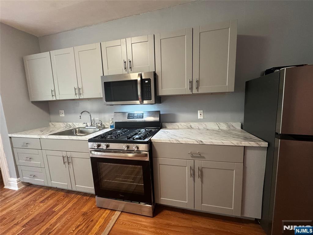 830 S 16th Street 3 - Photo 1