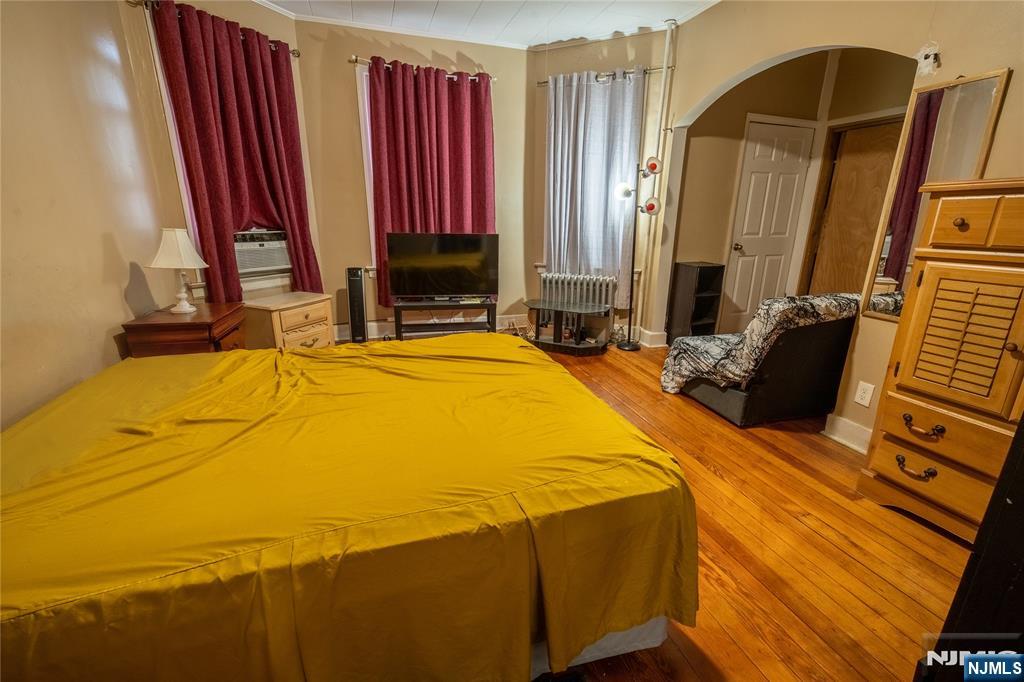 352 7th Street