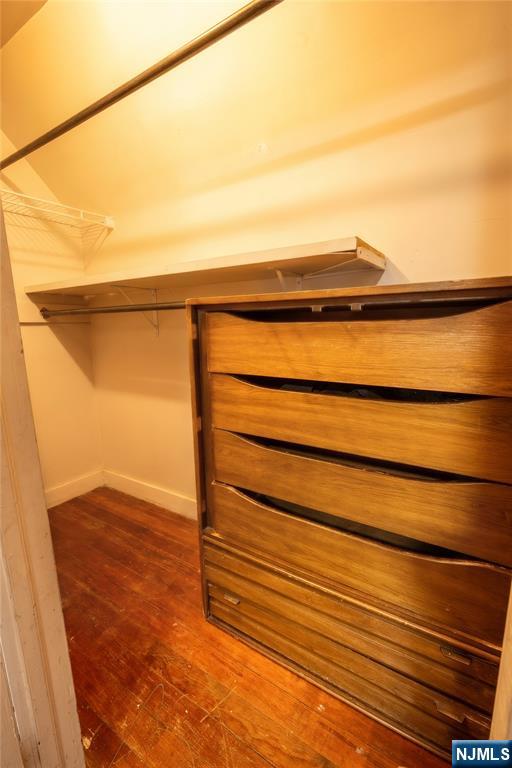 352 7th Street