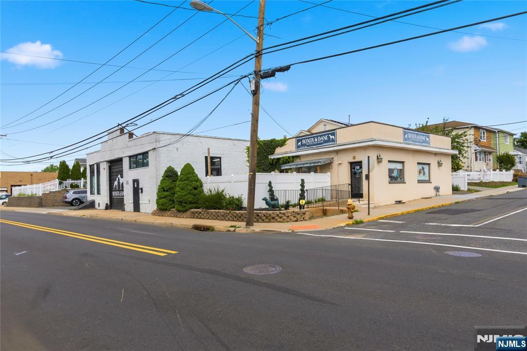 290 River Road - Photo 2