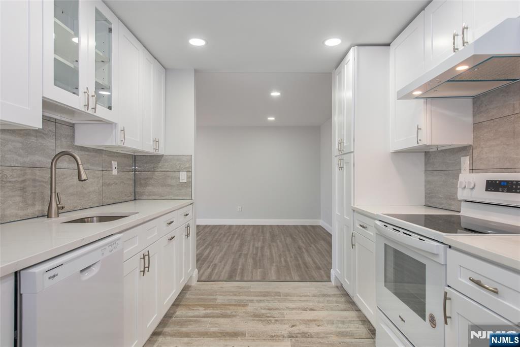 446 Passaic Street 3F - Photo 1