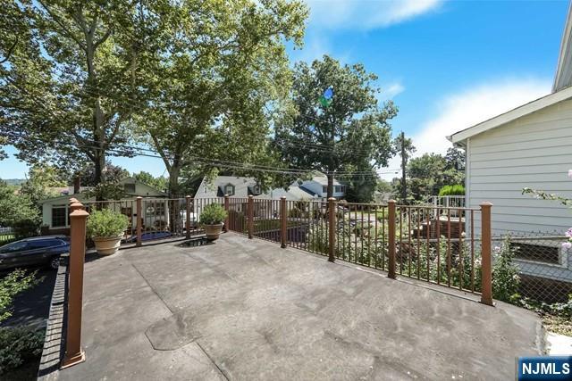 167 8th, Cresskill, NJ 07626 Listing Photo  25