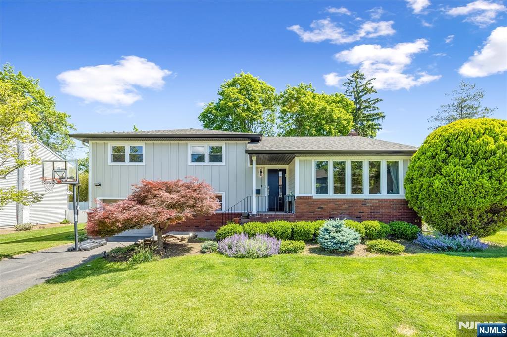 129 Palisade Avenue - Photo 2