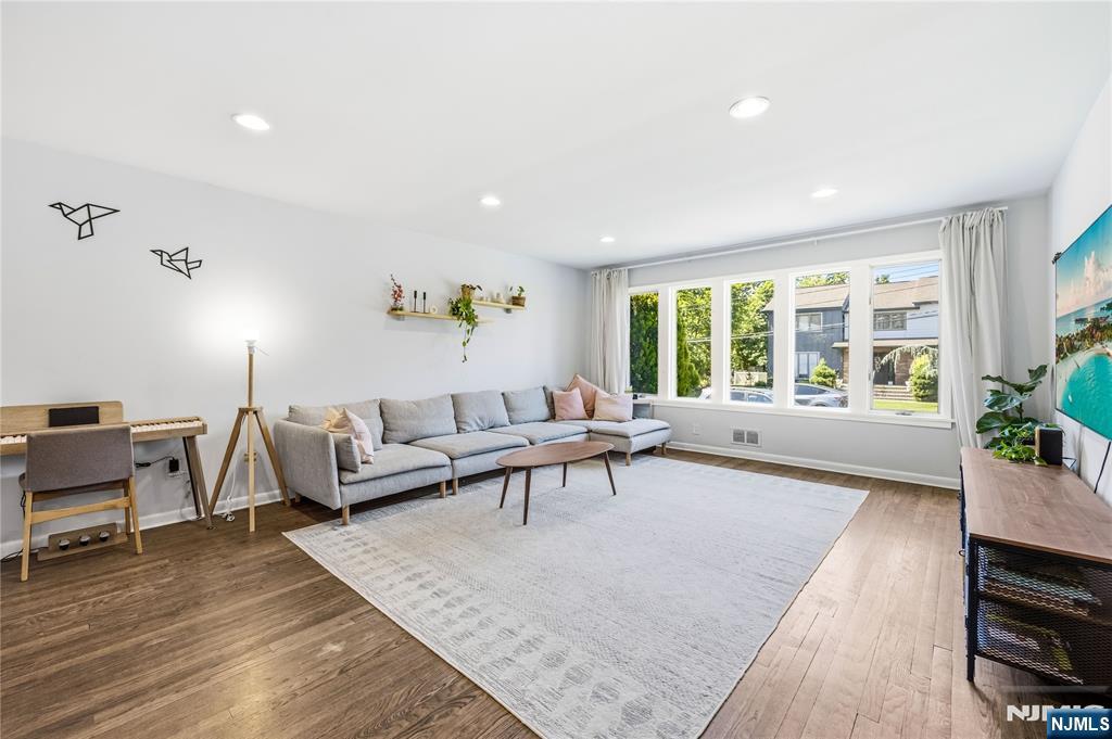 129 Palisade Avenue - Photo 4