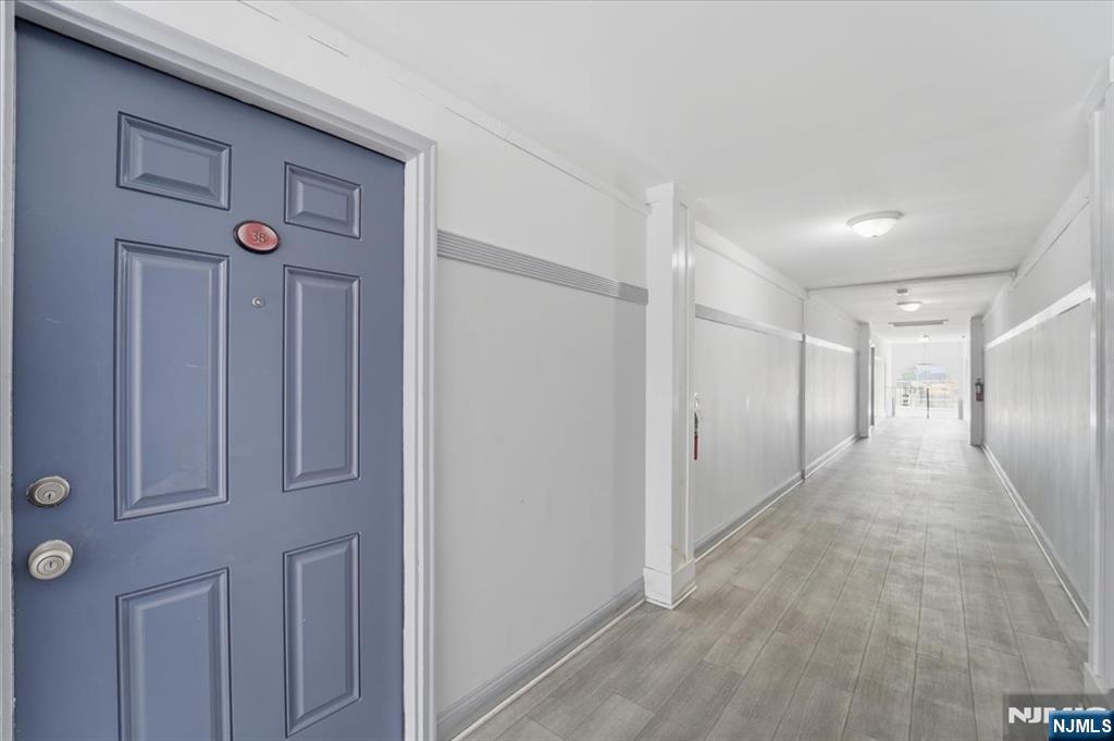 816 W Grand Street 3B - Photo 4