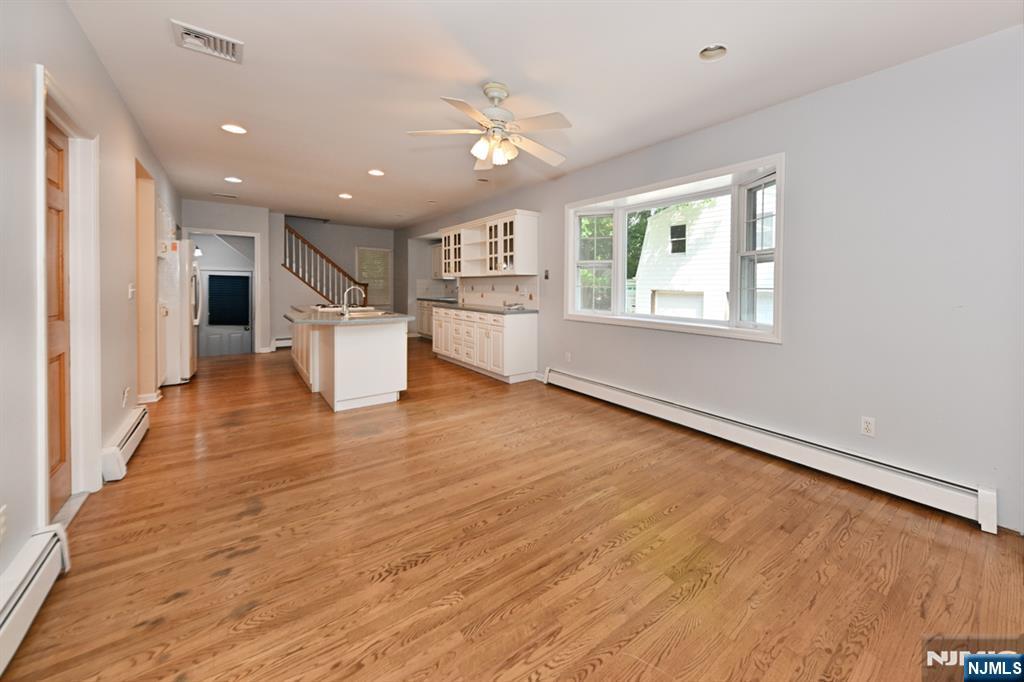 50 Midland Avenue — photo 11