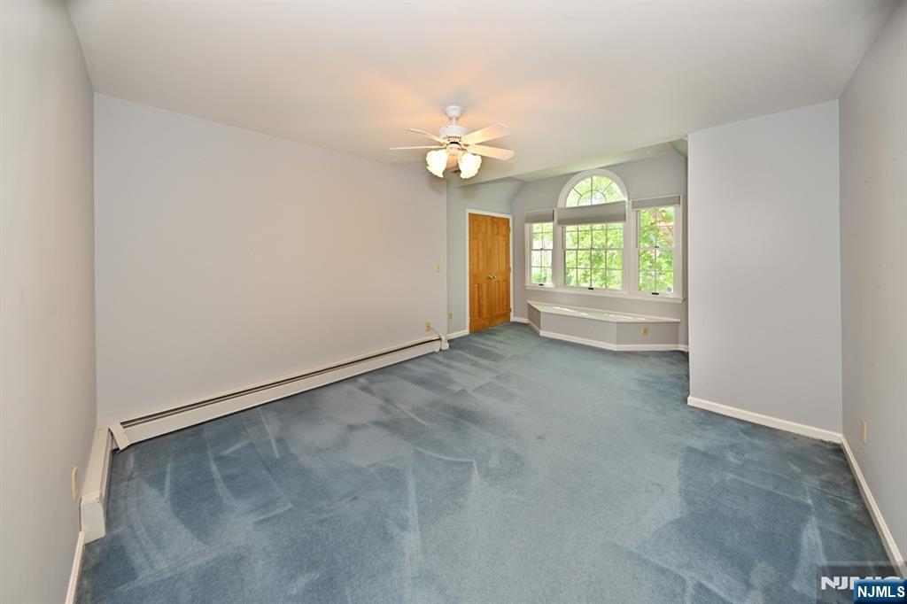 50 Midland Avenue — photo 20
